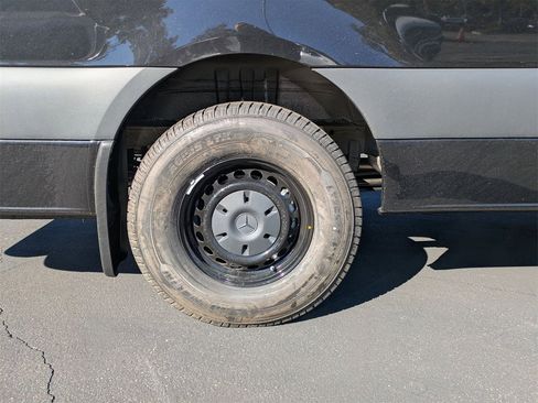 New 2026 Mercedes-Benz Sprinter 2500 image 13