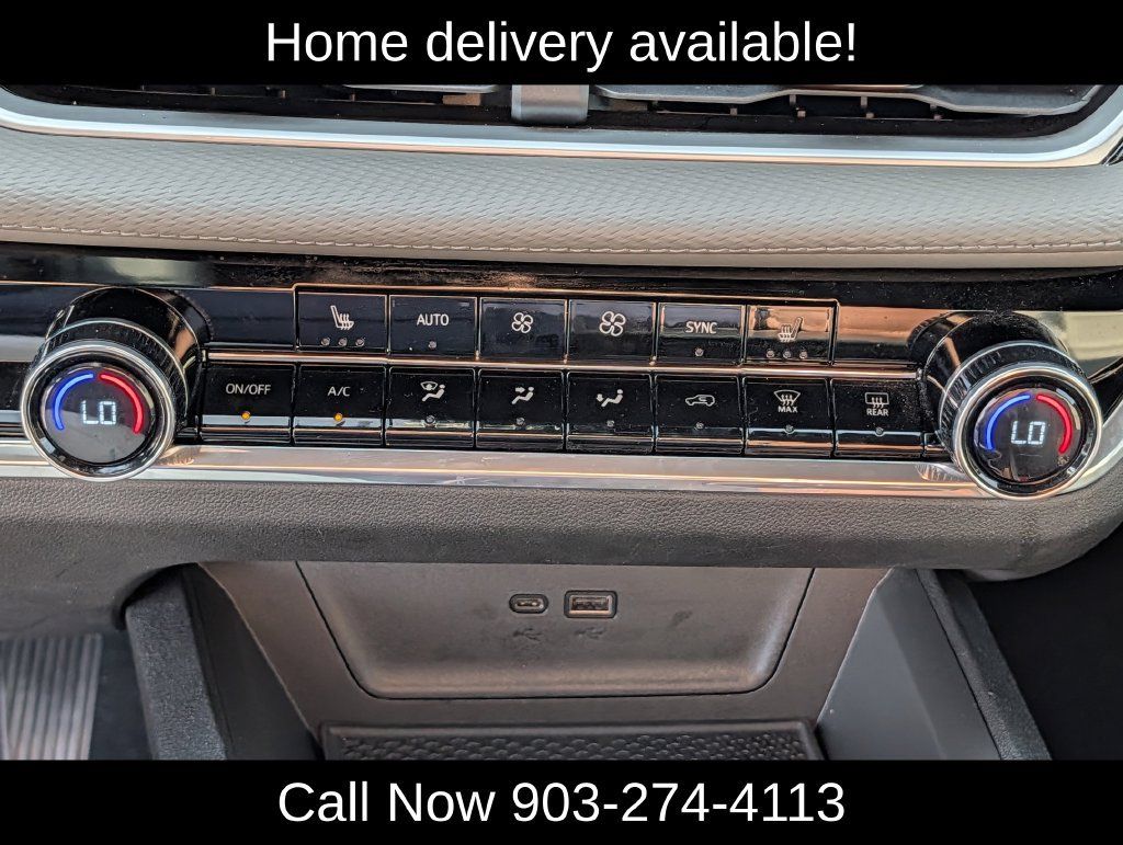 Used 2025 Chevrolet Equinox LT w/ Convenience Package II FWD image 19