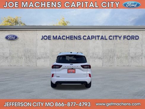 Certified 2024 Ford Escape ST-Line w/ Tech Pack #1 image 9