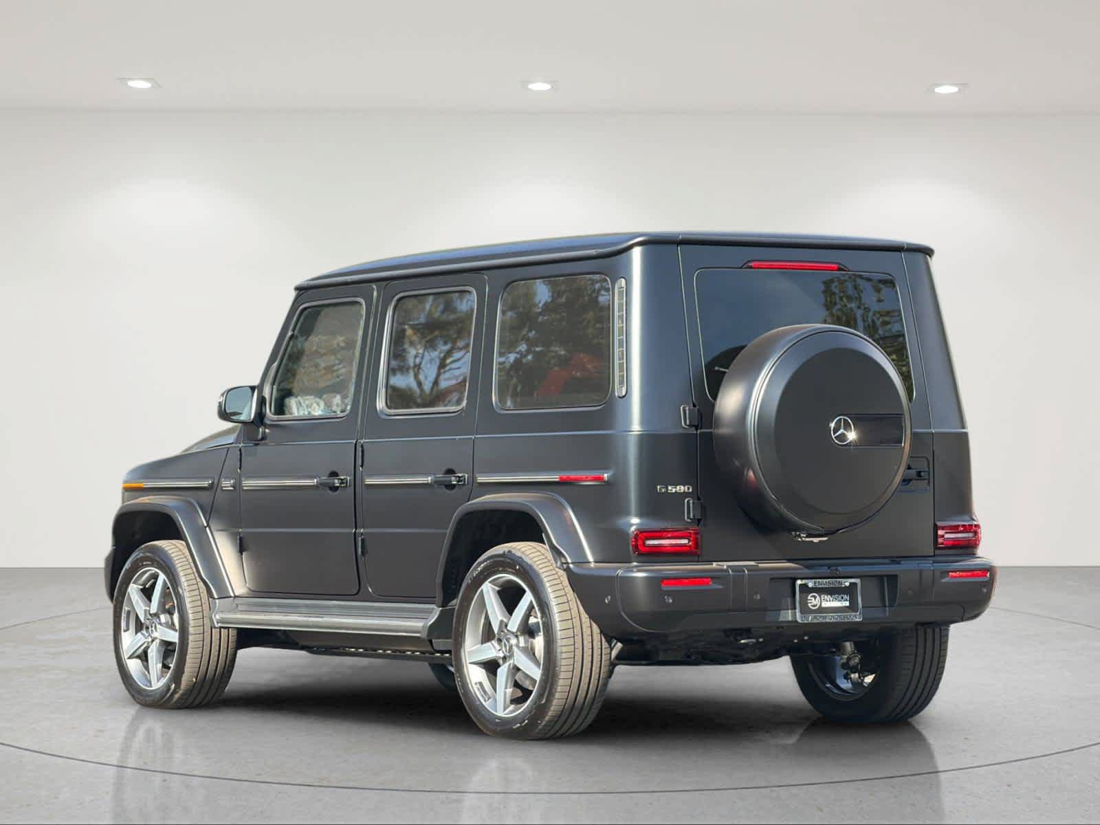 New 2027 Mercedes-Benz G 580 e image 3
