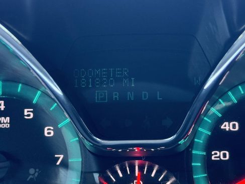 Used 2017 Chevrolet Traverse LS FWD image 24