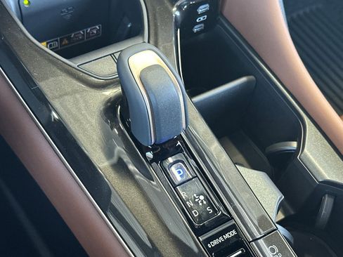 New 2026 Toyota Crown Signia AWD/4WD image 20