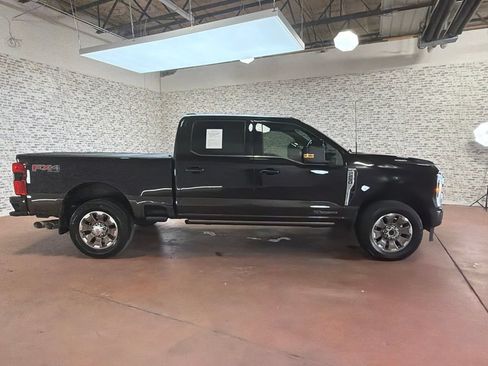Used 2024 Ford F250 King Ranch w/ FX4 Off-Road Package AWD/4WD image 8