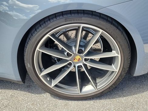 Certified 2024 Porsche 911 Carrera S RWD image 11