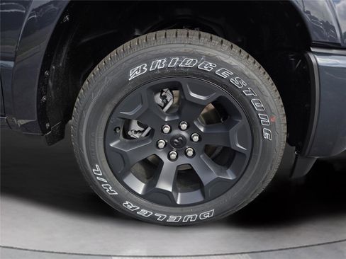 New 2026 RAM 1500 Big Horn AWD/4WD image 34