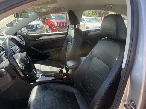 Used 2014 Volkswagen Passat 1.8T S FWD image 12