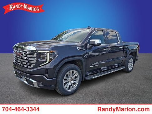 Used 2024 GMC Sierra 1500 Denali w/ Technology Package AWD/4WD image 1