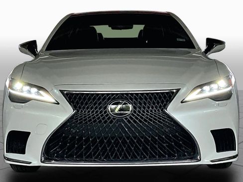 Used 2023 Lexus LS 500 AWD w/ Luxury Package image 3