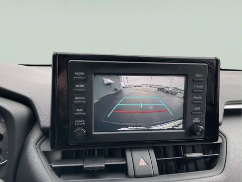 Used 2019 Toyota RAV4 LE AWD/4WD image 27