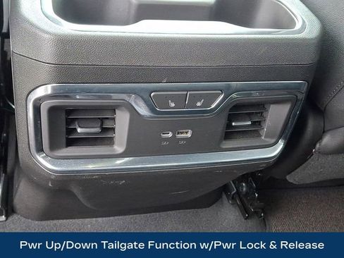 Used 2024 Chevrolet Silverado 2500 High Country image 23