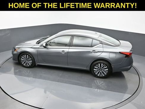 Used 2023 Nissan Altima 2.5 SV image 56