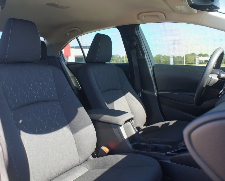 Used 2024 Toyota Corolla LE FWD image 21