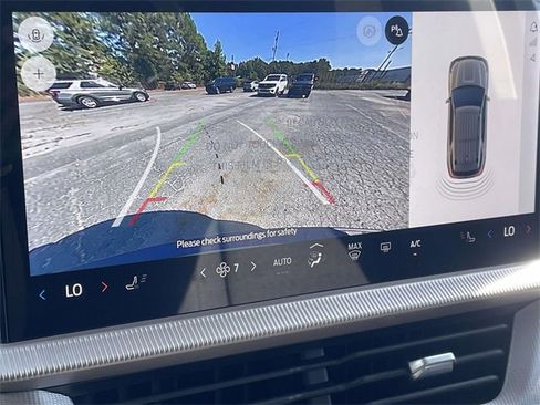 New 2025 Ford Explorer Active image 8