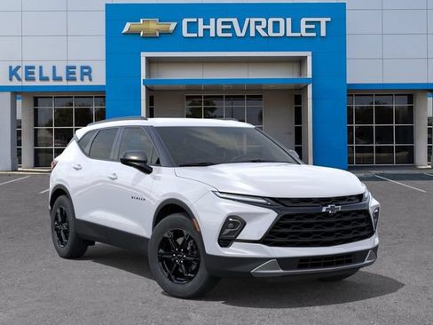 New 2026 Chevrolet Blazer LT w/ Convenience Package FWD image 7