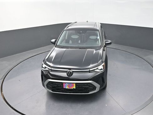 New 2025 Volkswagen Taos SEL image 12