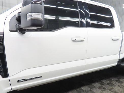 Used 2025 Ford F250 Platinum image 53