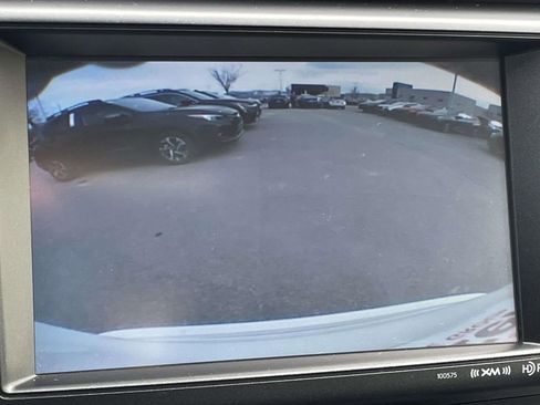 Used 2017 Toyota RAV4 Limited image 18