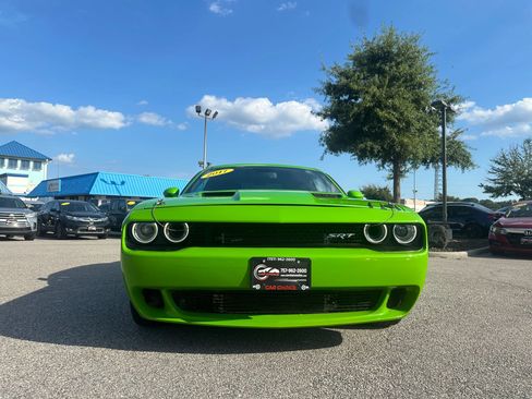 Used 2017 Dodge Challenger R/T Scat Pack RWD image 10