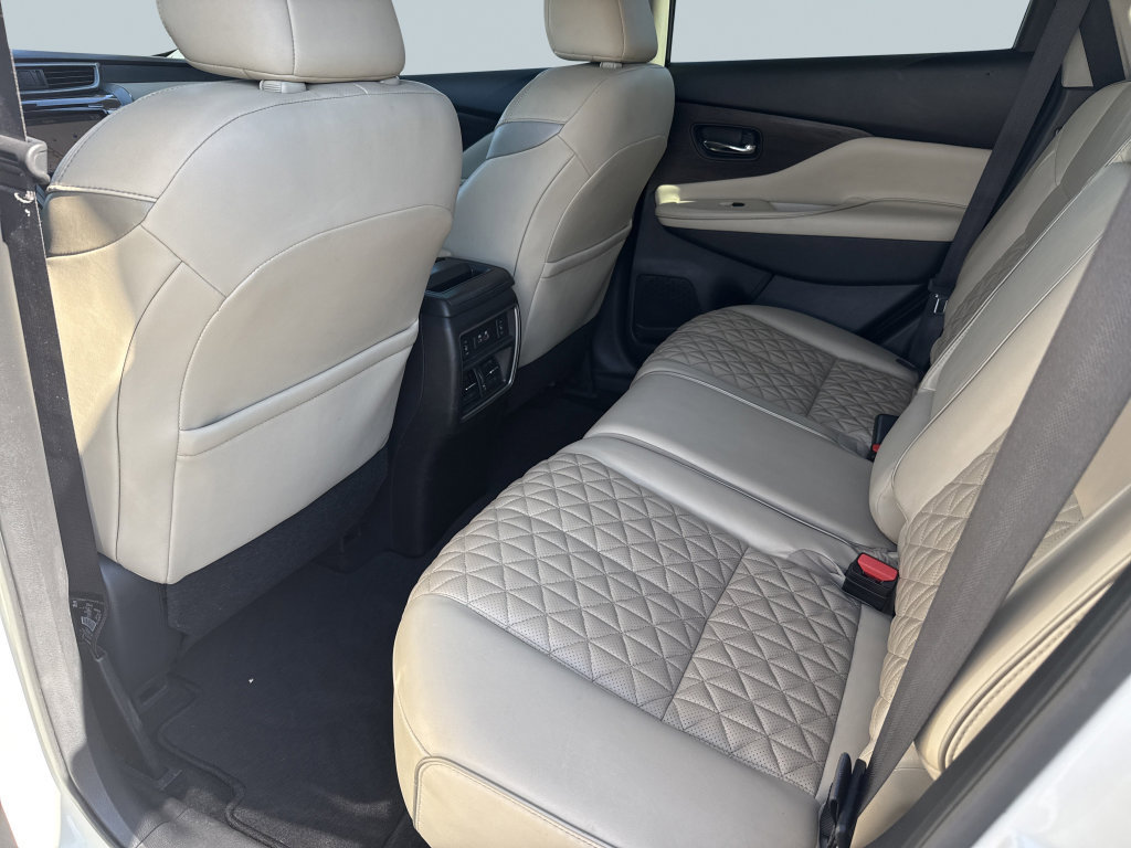Used 2020 Nissan Murano Platinum w/ Cargo Package FWD image 29