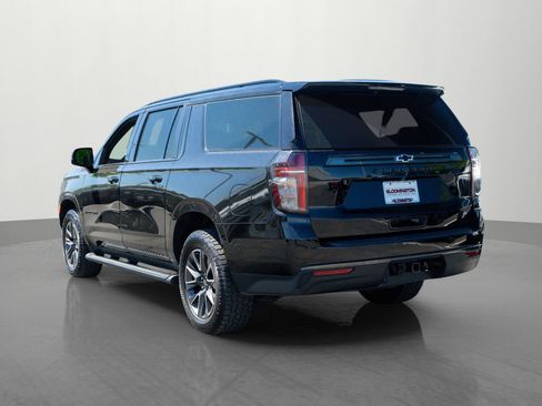Used 2021 Chevrolet Suburban Z71 w/ Luxury Package AWD/4WD image 5