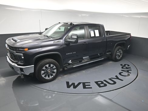 Used 2024 Chevrolet Silverado 2500 LT w/ All Star Edition AWD/4WD image 31