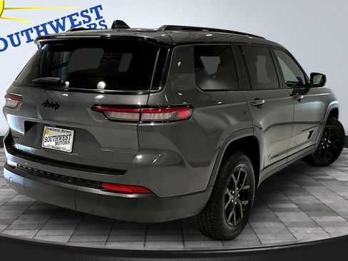 Used 2024 Jeep Grand Cherokee L Laredo AWD/4WD image 7