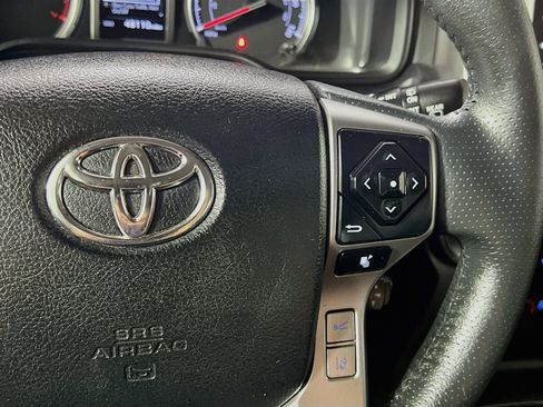 Used 2022 Toyota 4Runner Limited AWD/4WD image 20