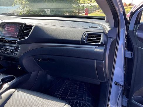 Used 2023 Honda Ridgeline RTL image 18