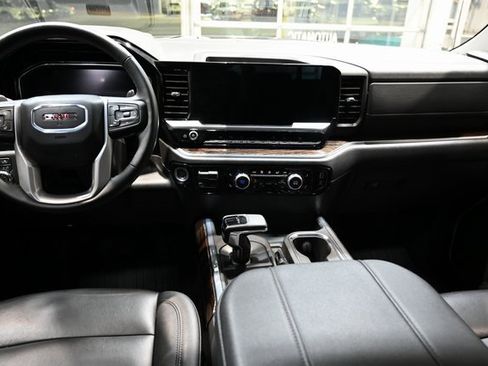 Used 2024 GMC Sierra 1500 Elevation w/ Elevation Premium Package image 13