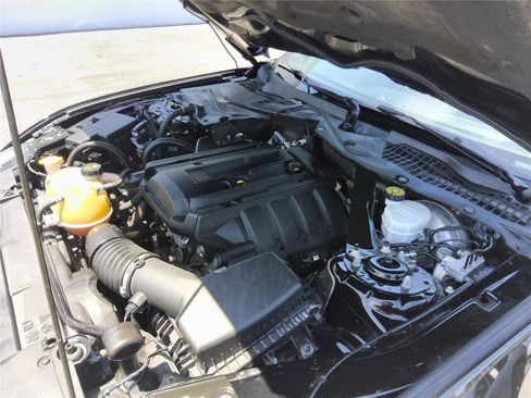 Used 2019 Ford Mustang Premium RWD image 14