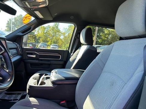 Used 2024 RAM 2500 Big Horn w/ Bed Utility Group image 12