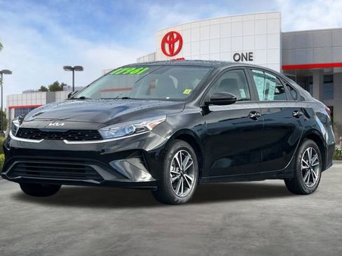 Used 2024 Kia Forte LXS image 9