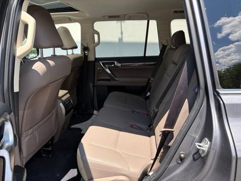 Used 2023 Lexus GX 460 Premium w/ Premium Plus Package AWD/4WD image 11