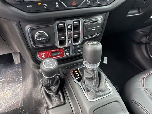 New 2026 Jeep Wrangler Unlimited Rubicon 392 AWD/4WD image 16