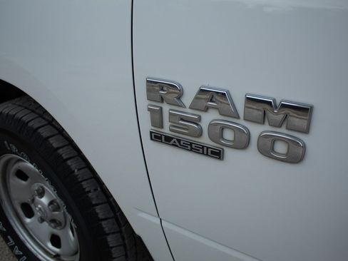 Used 2019 RAM 1500 Tradesman image 9