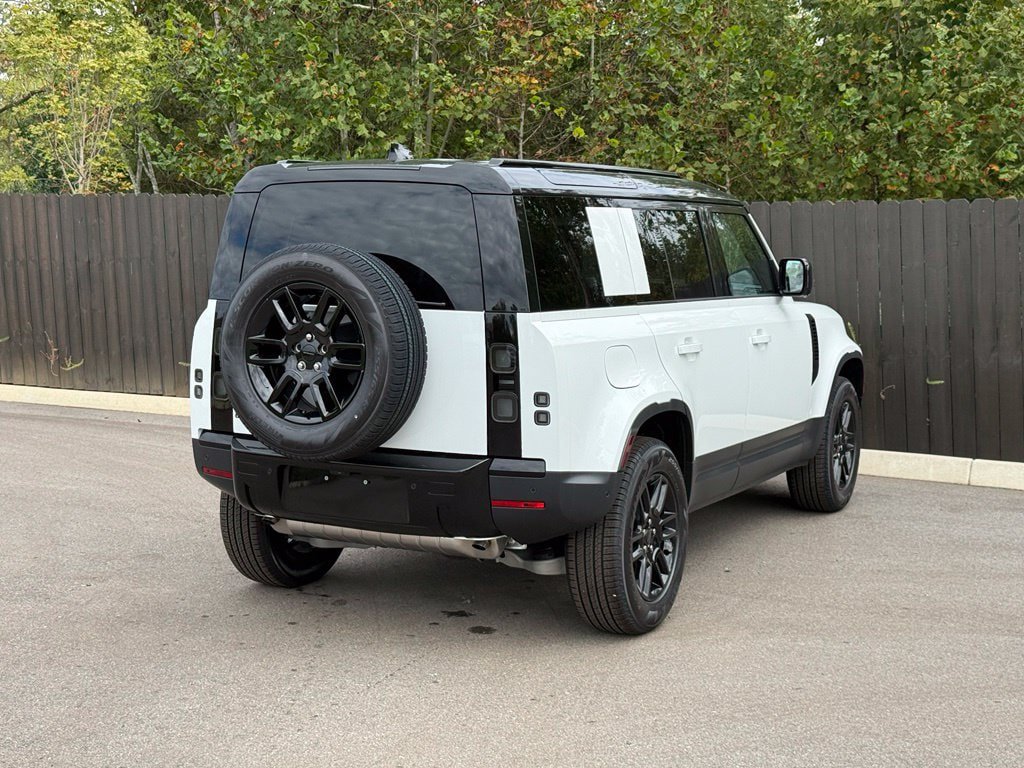 New 2026 Land Rover Defender 110 S AWD/4WD image 6