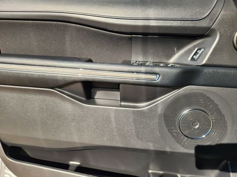 Certified 2024 Ford Expedition XL image 22