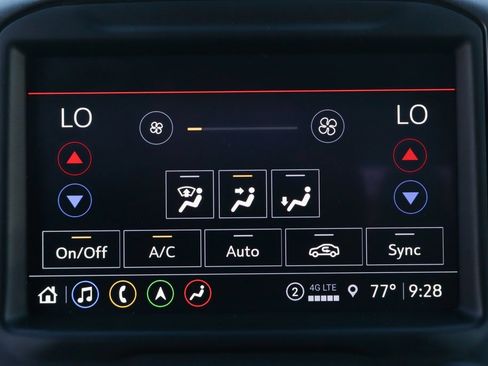 Used 2023 GMC Sierra 3500 AT4 w/ AT4 Premium Plus Package image 40