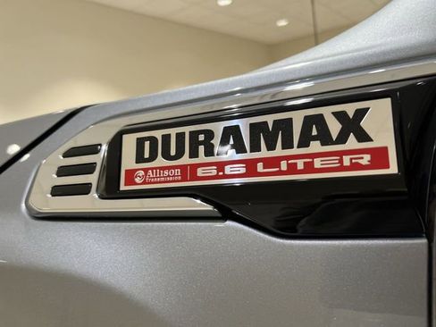 Used 2024 GMC Sierra 3500 SLT w/ SLT Convenience Package AWD/4WD image 30