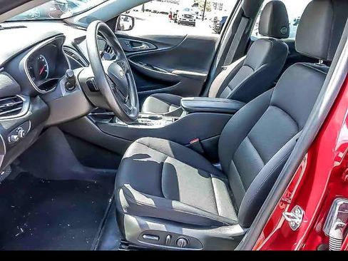 Used 2023 Chevrolet Malibu LT FWD image 8