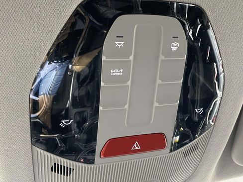 New 2026 Kia K4 LXS image 31