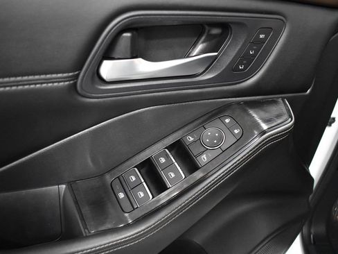 Certified 2023 Nissan Rogue SL AWD/4WD image 11