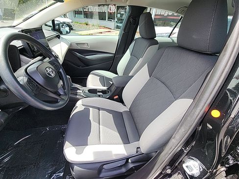 Certified 2025 Toyota Corolla LE FWD image 18