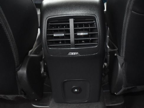 Used 2023 Ford Escape Platinum image 19