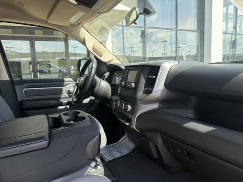 Used 2019 RAM 1500 Big Horn AWD/4WD image 24