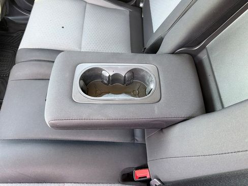 Used 2017 Ford Escape SE image 16