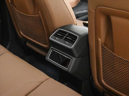 Certified 2024 Audi Q8 e-tron Premium Plus image 18