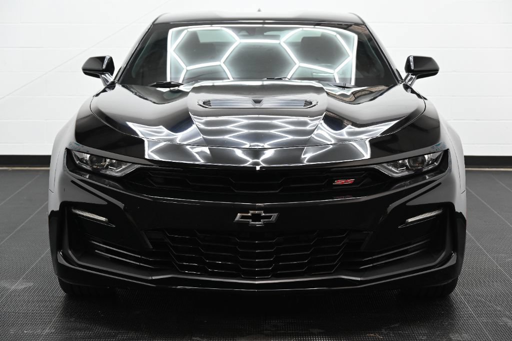 Used 2019 Chevrolet Camaro SS RWD image 7