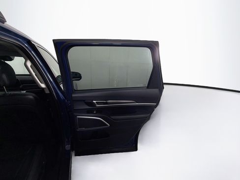 Used 2025 Kia Telluride S AWD/4WD image 33