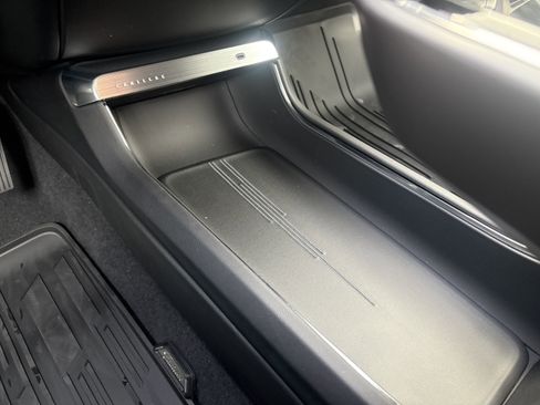 New 2026 Cadillac Lyriq Premium Luxury image 28